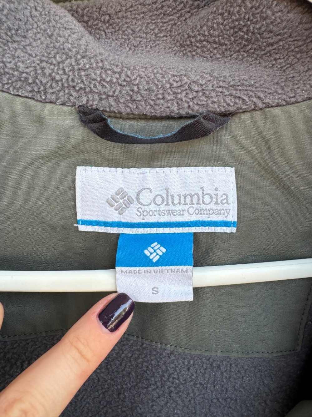 Columbia Jacket - Picture 3 of 5